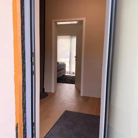 Privatroom For Rent *